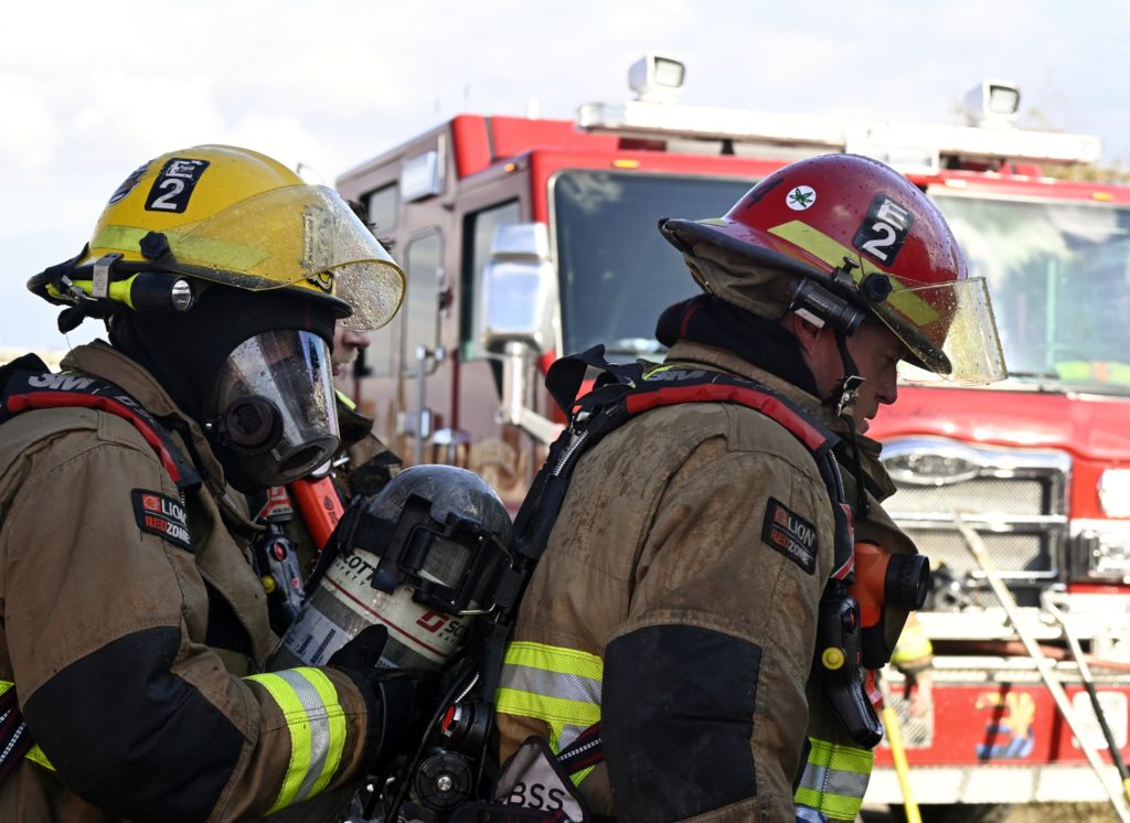 2/13/23 WF Phoenix House Fire 17th Ave Latham St Phoenix Working ...